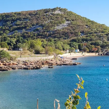 Luka Apartmán Klenovica