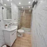 Luka Apartment *