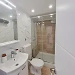 Luka Apartment *